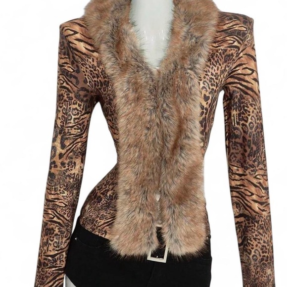 Faux Fur Animal Print Jacket - Picture 3 of 3